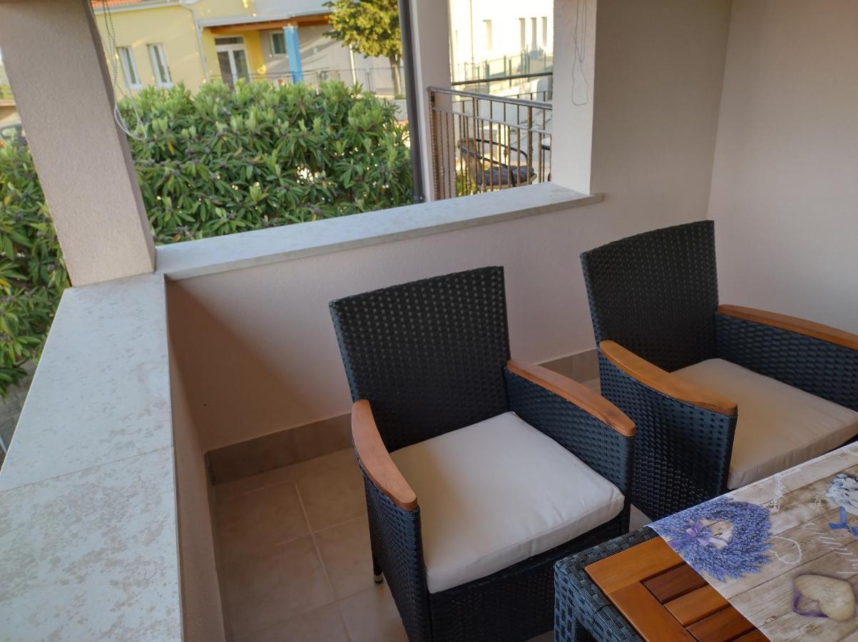 Apartmani Bernarda Πόρετς Εξωτερικό φωτογραφία