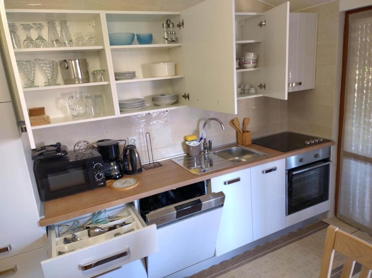 Apartmani Bernarda Πόρετς Εξωτερικό φωτογραφία