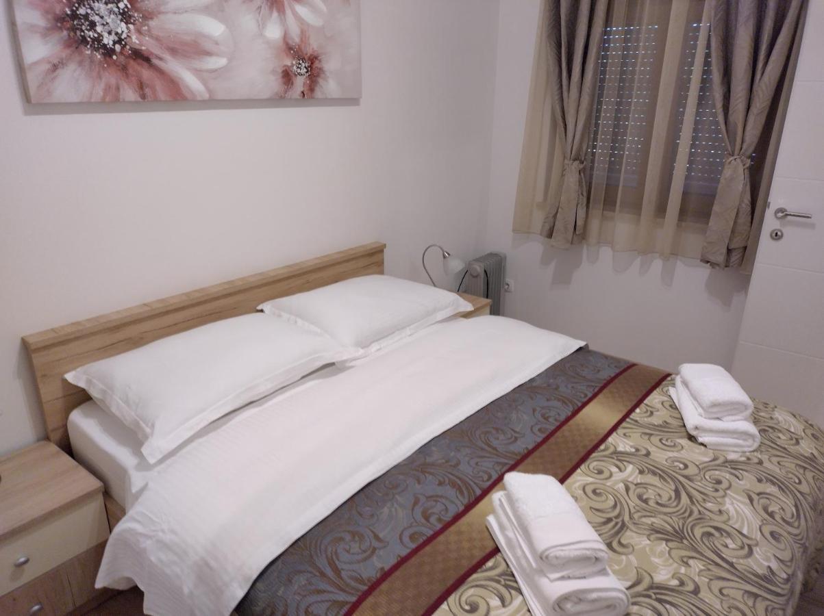Apartmani Bernarda Πόρετς Εξωτερικό φωτογραφία