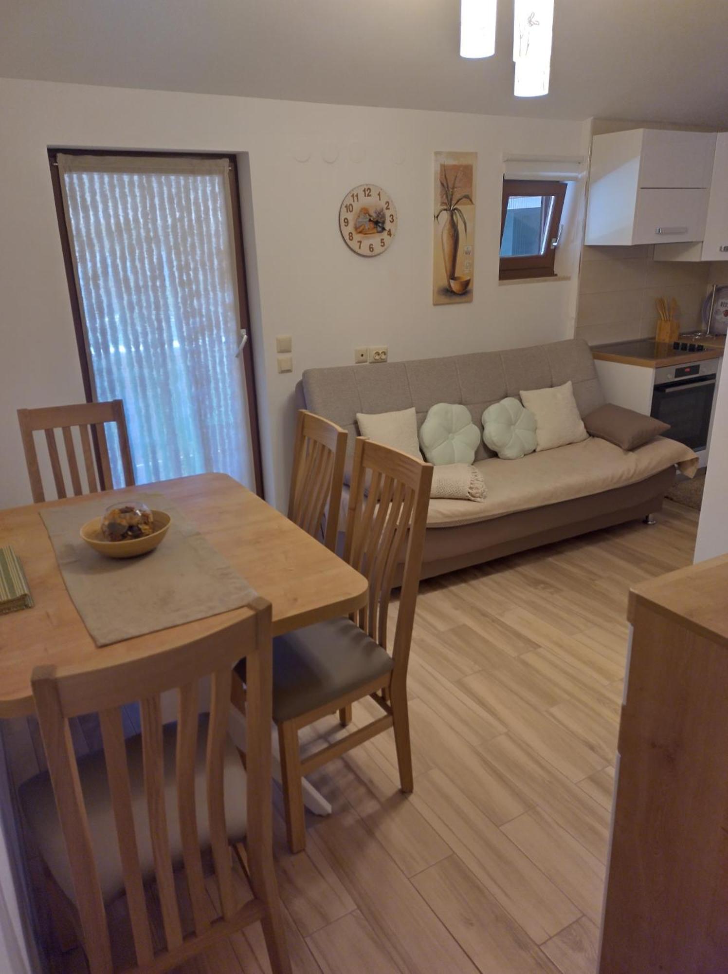 Apartmani Bernarda Πόρετς Εξωτερικό φωτογραφία