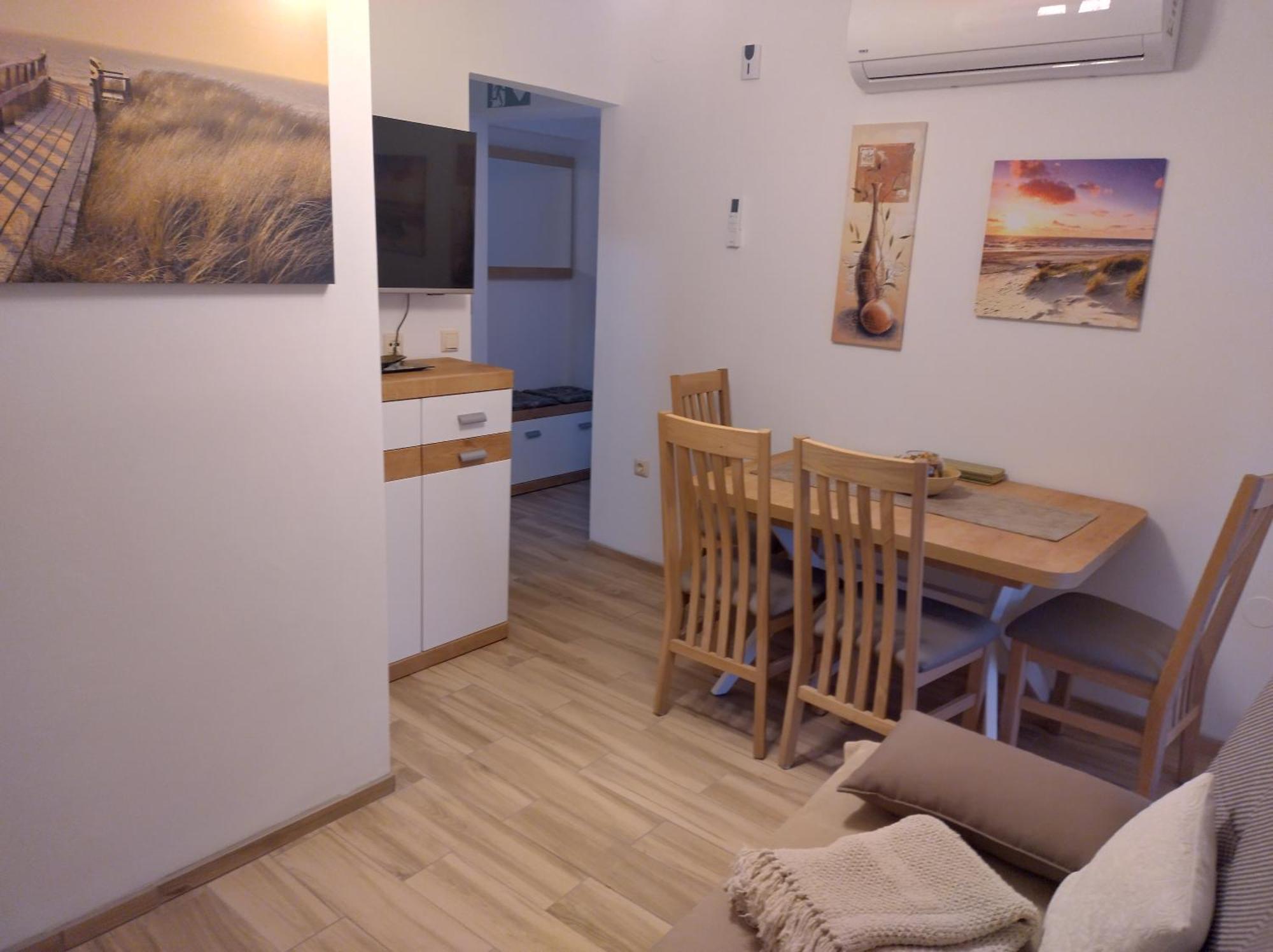 Apartmani Bernarda Πόρετς Εξωτερικό φωτογραφία